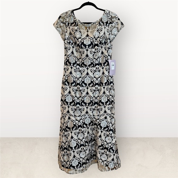 JS Collection NWT Black and Ivory Embroidered Floral Formal Gown Dress- Size 6 - Picture 1 of 10